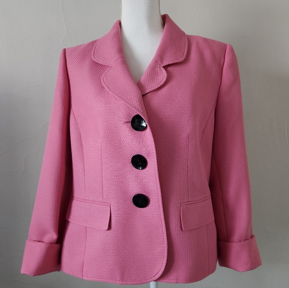 Jones Studio Jackets & Blazers - Jones Studio Pink Blazer with Black Buttons